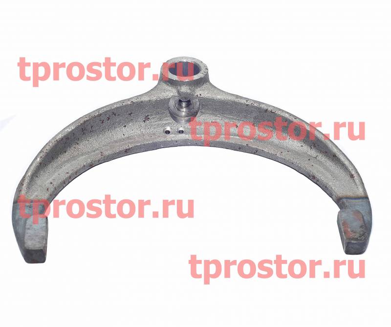 236-1702027 Вилка переключения 2-ой и 3-ей передач