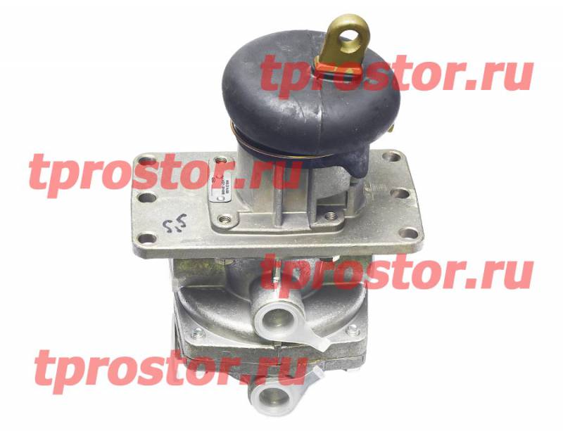 64221-3514008 Кран тормозной 2-секционный (БелОМО)
